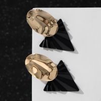 Миниатюра: Серьги металл Тренд овал и треугольник, цвет чёрный в глянцевом золоте